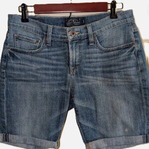 Lucky Brand Womens Size 6/28 Light Denim Bermuda Style Shorts